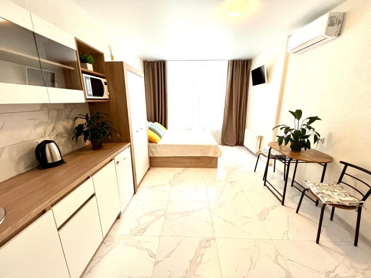 Osapart Hotel In A Complex Semycvit 2 إلفيف المظهر الخارجي الصورة