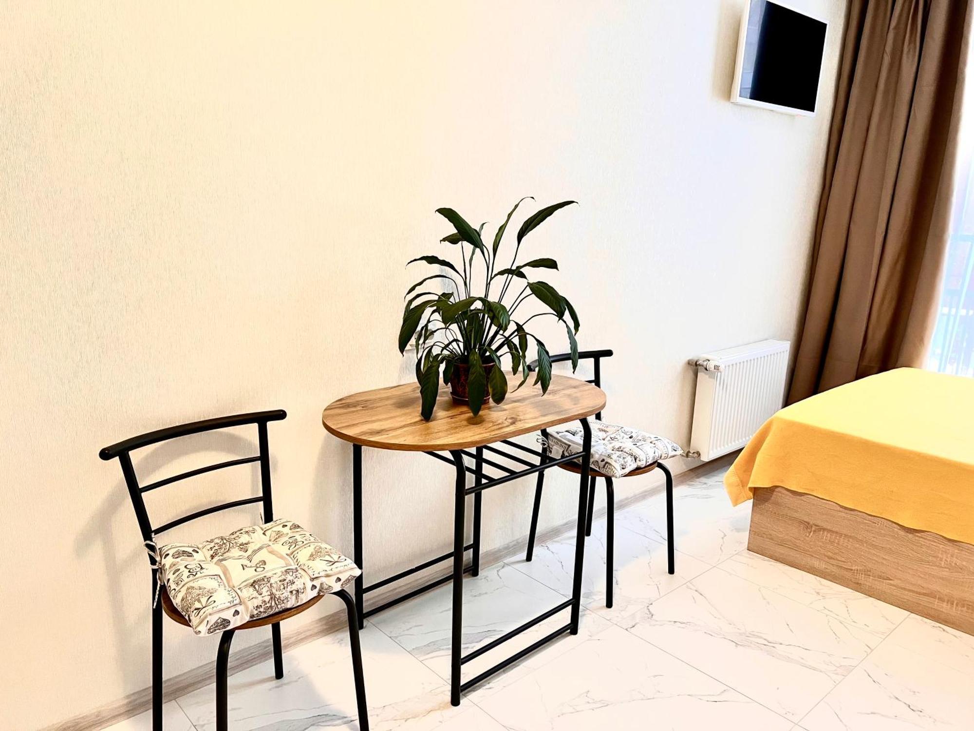Osapart Hotel In A Complex Semycvit 2 إلفيف المظهر الخارجي الصورة