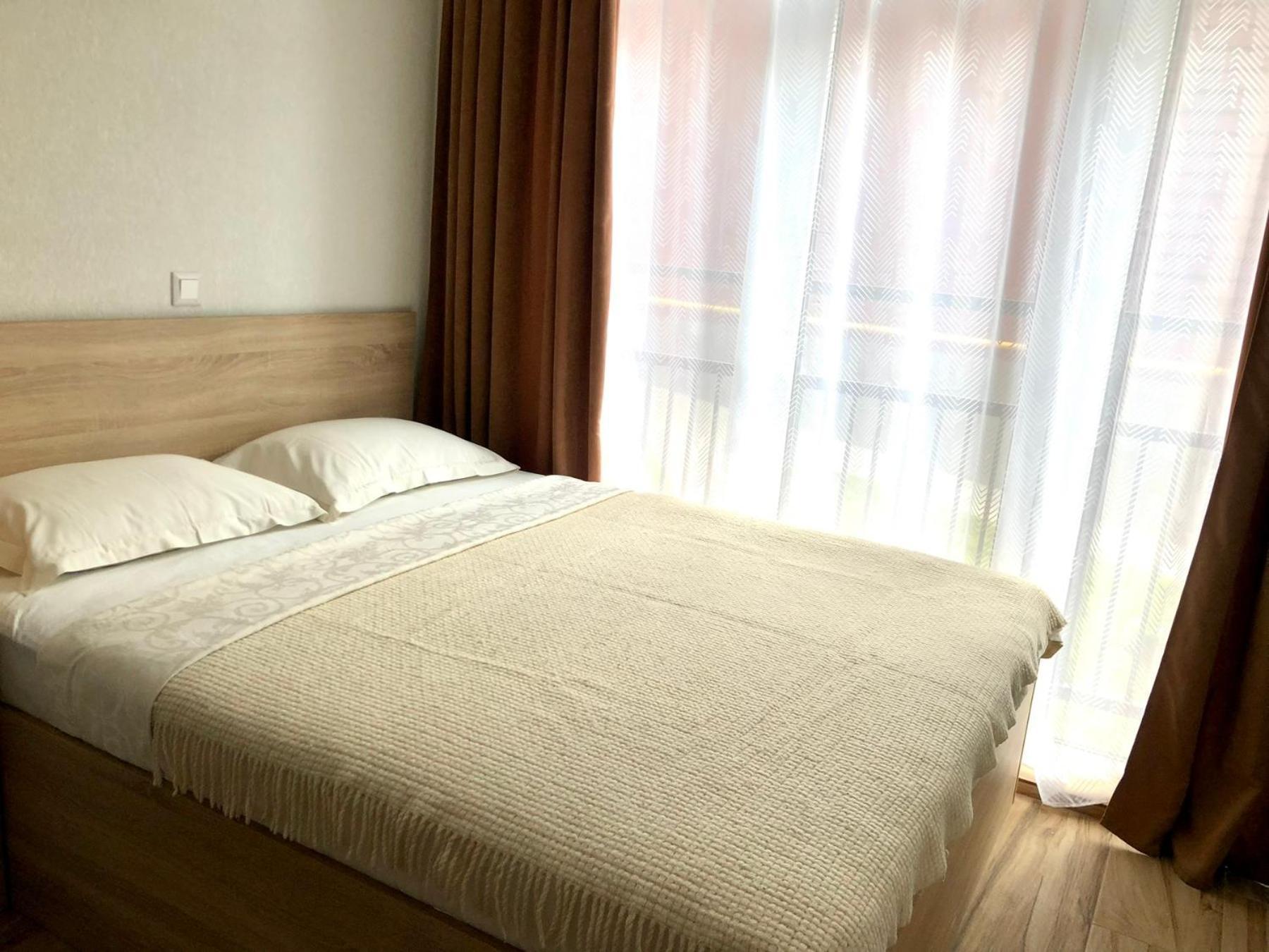 Osapart Hotel In A Complex Semycvit 2 إلفيف المظهر الخارجي الصورة